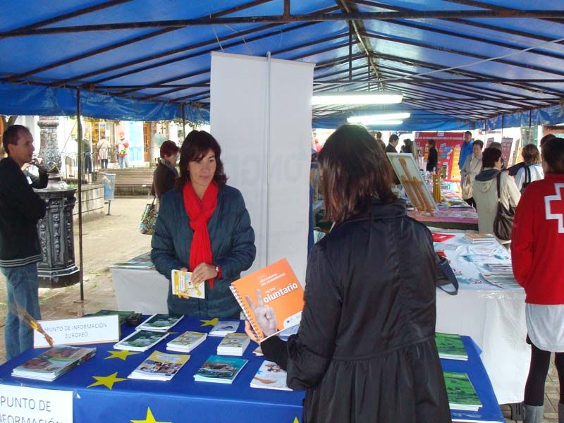 pie_voluntario_saron